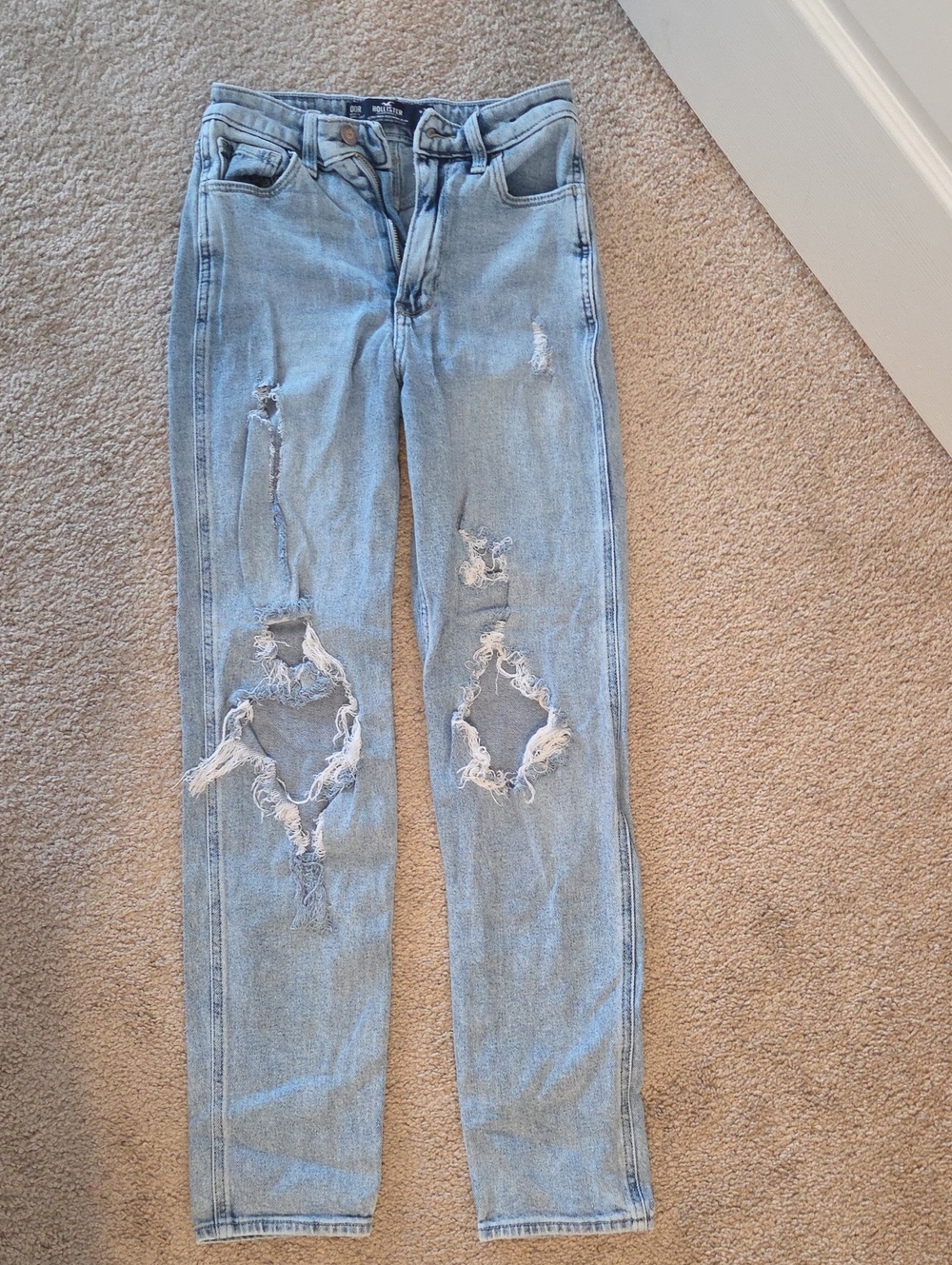 Hollister Light Wash Distressed Skinny Jeans